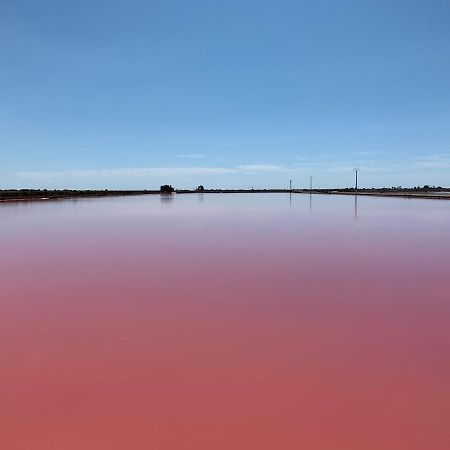 Cabane Maia Aigues Mortes Luaran gambar